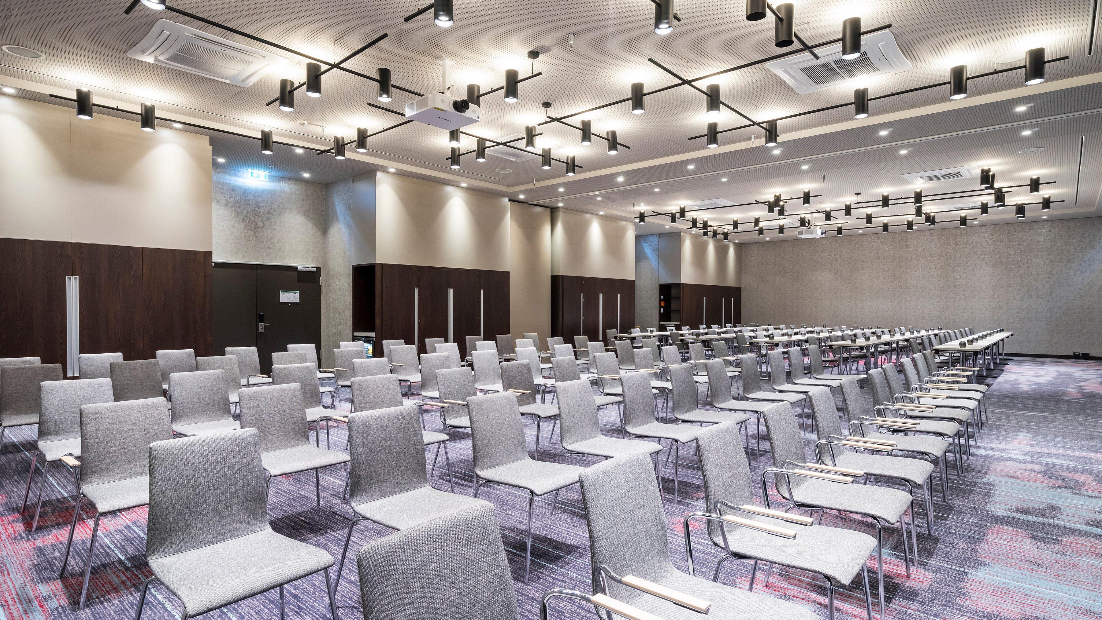 Holiday Inn Hamburg - City Nord By Ihg Exterior photo