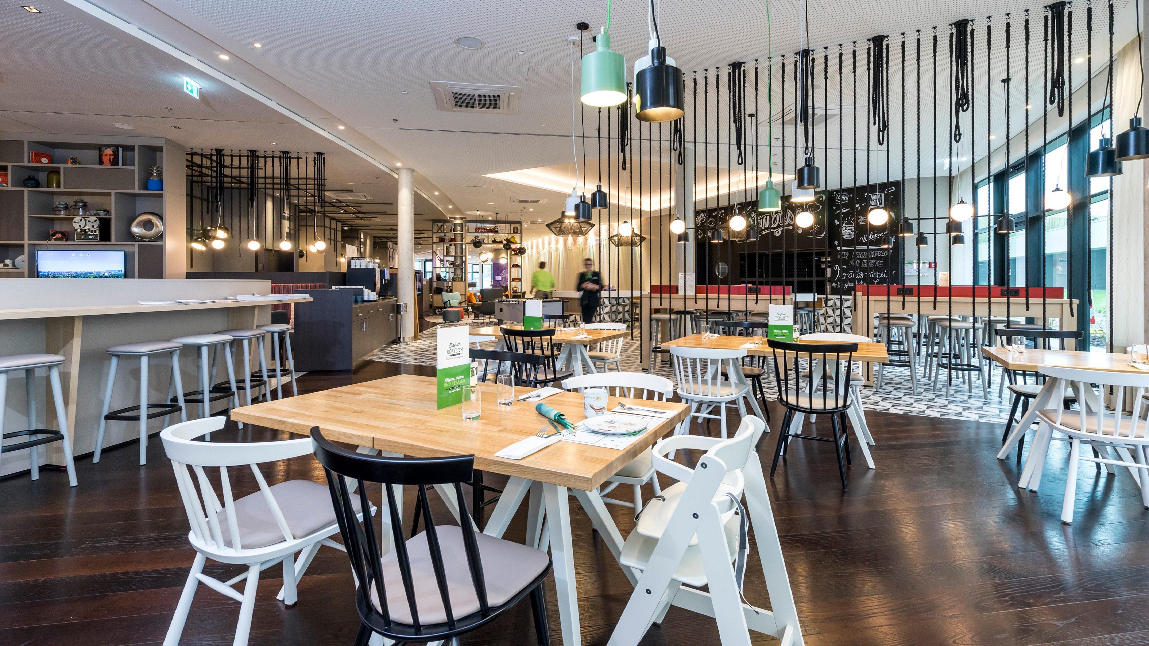 Holiday Inn Hamburg - City Nord By Ihg Exterior photo