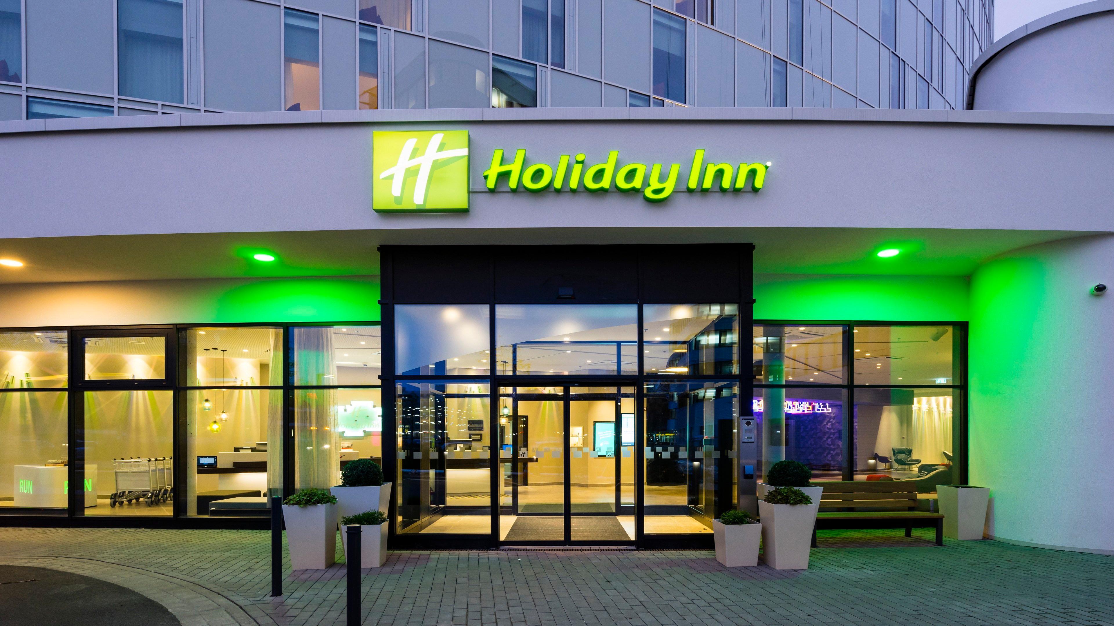 Holiday Inn Hamburg - City Nord By Ihg Exterior photo