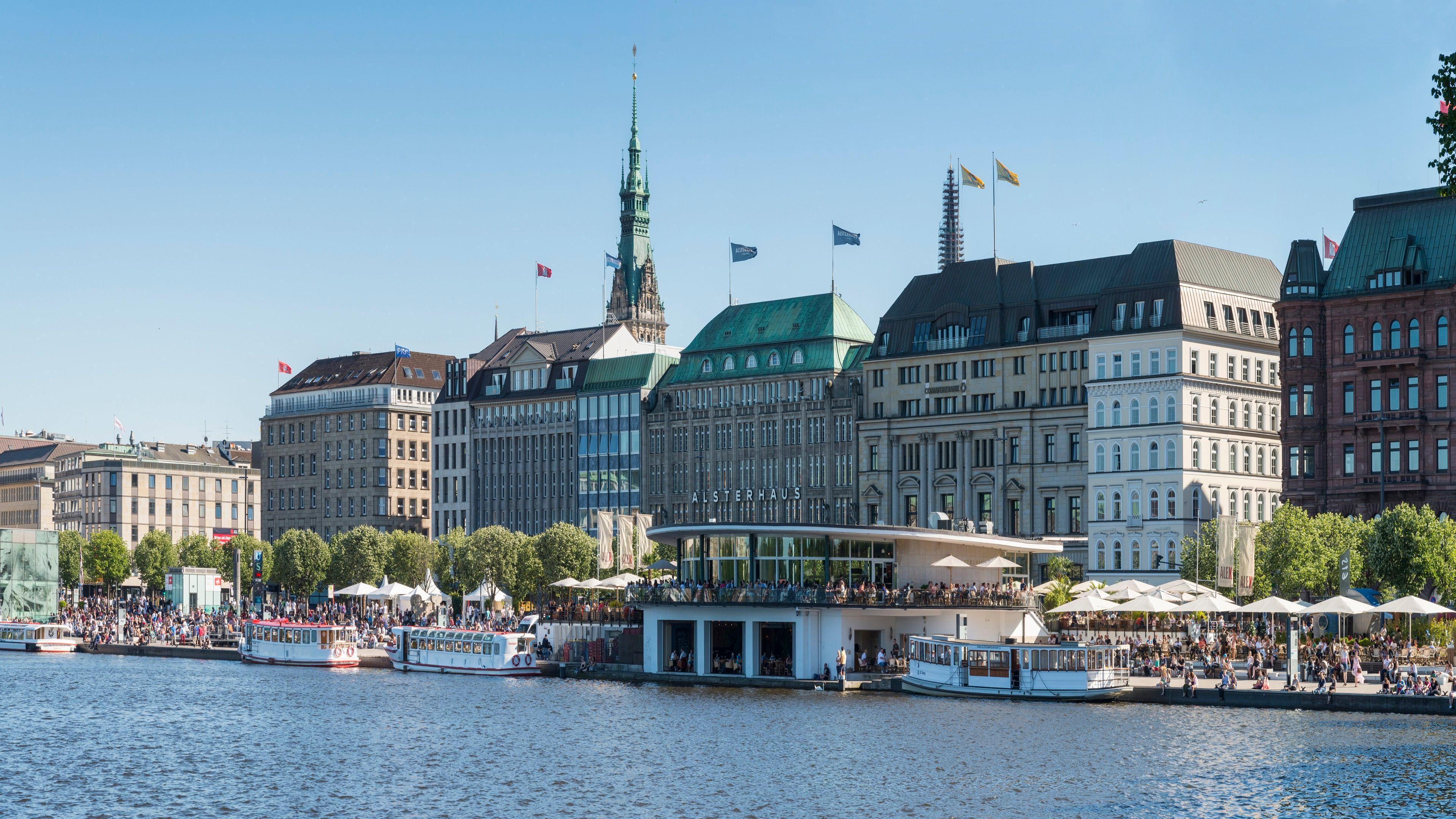 Holiday Inn Hamburg - City Nord By Ihg Exterior photo