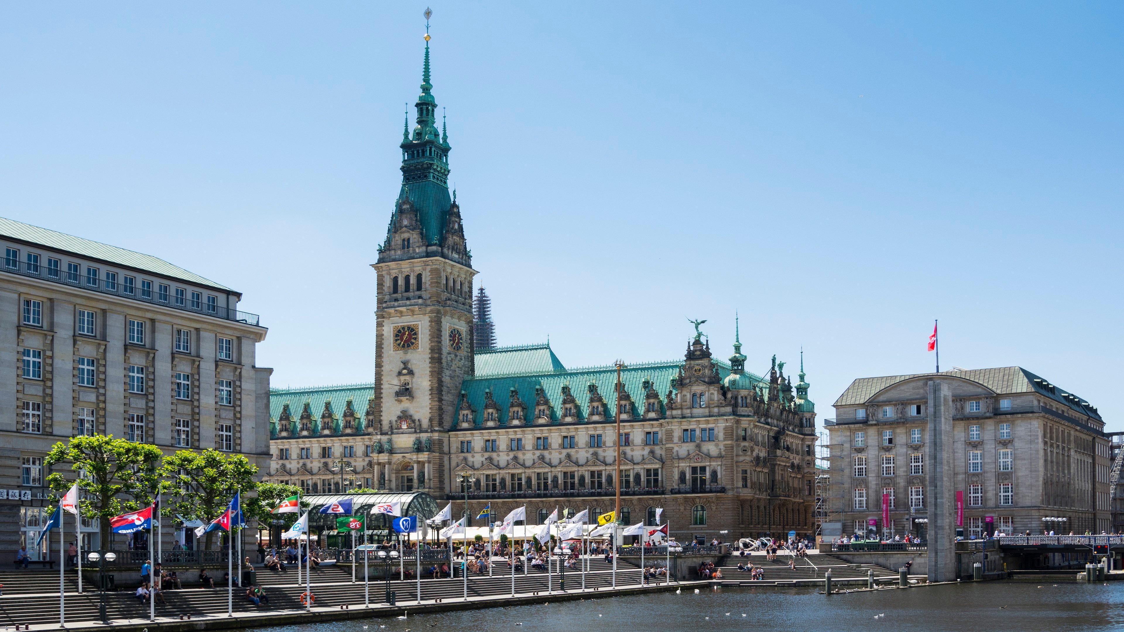 Holiday Inn Hamburg - City Nord By Ihg Exterior photo