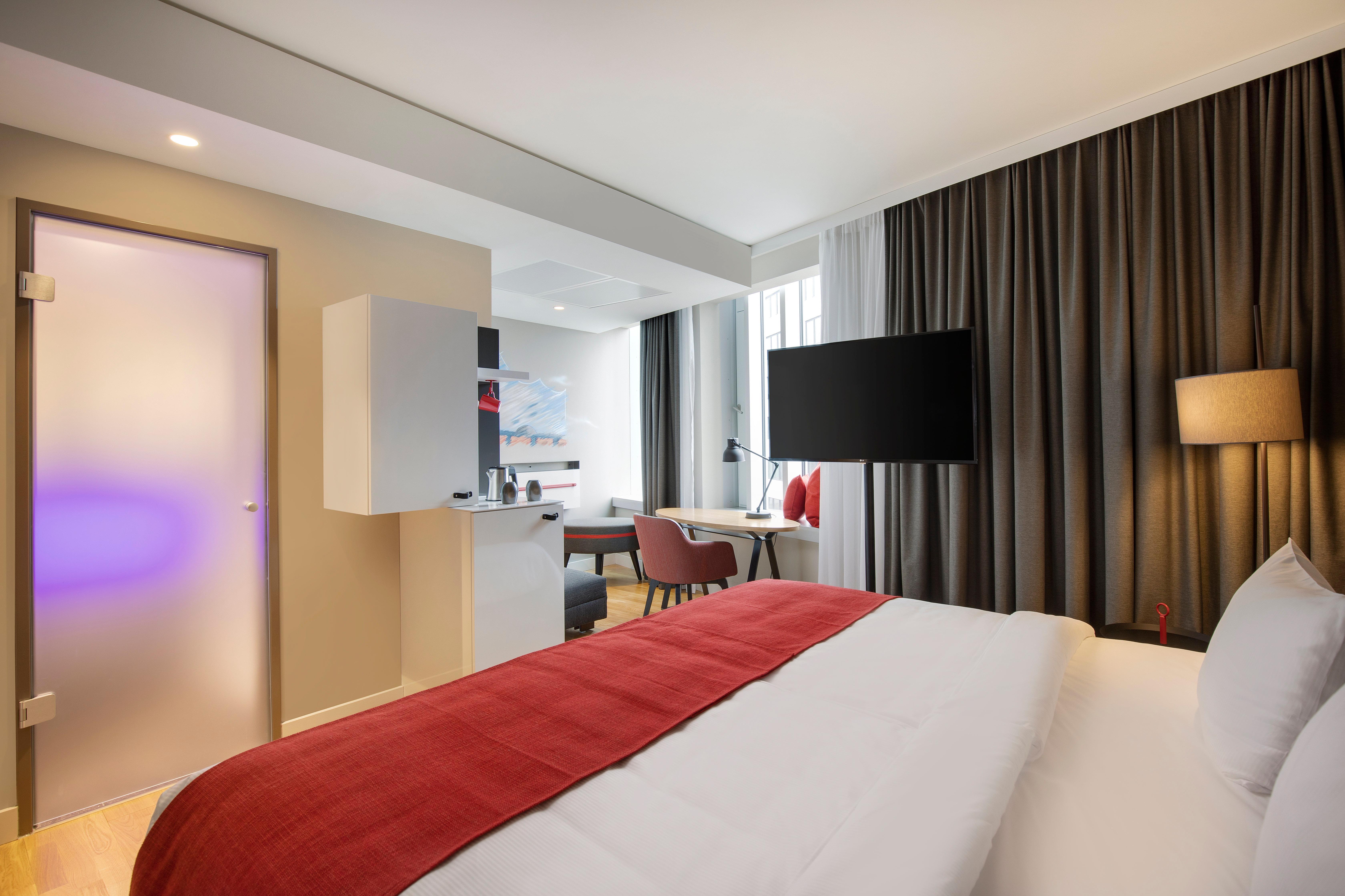 Holiday Inn Hamburg - City Nord By Ihg Exterior photo