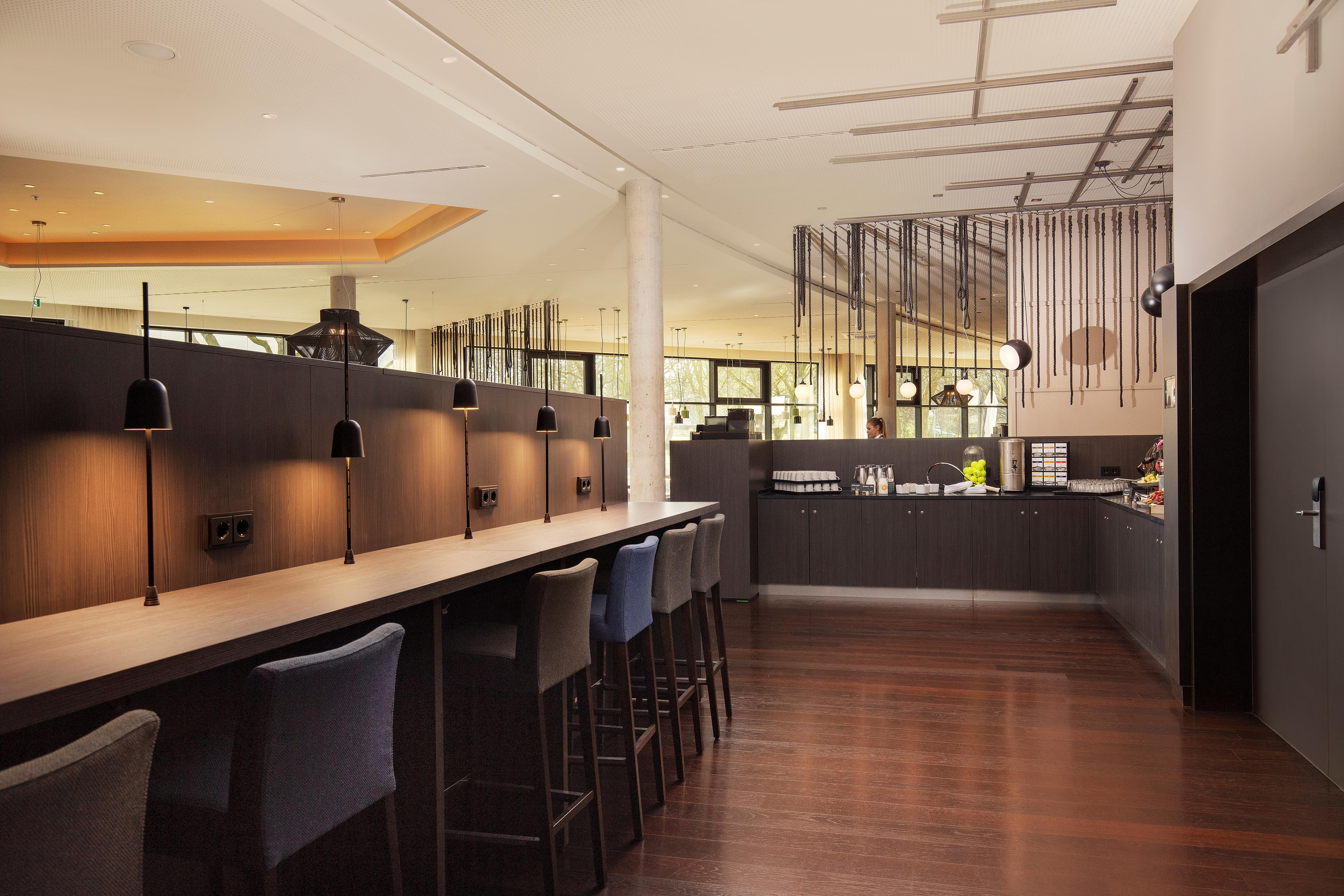 Holiday Inn Hamburg - City Nord By Ihg Exterior photo