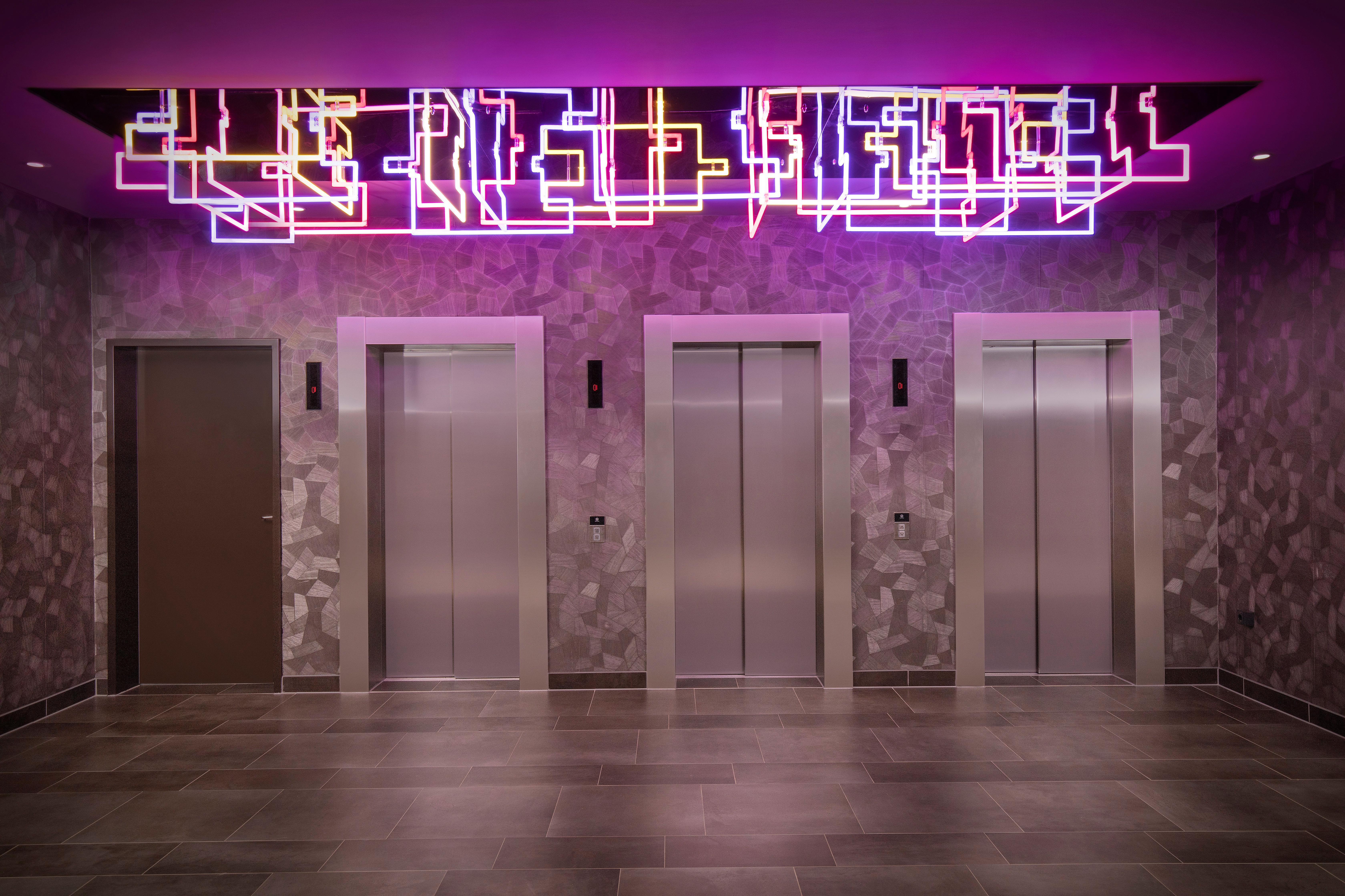 Holiday Inn Hamburg - City Nord By Ihg Exterior photo